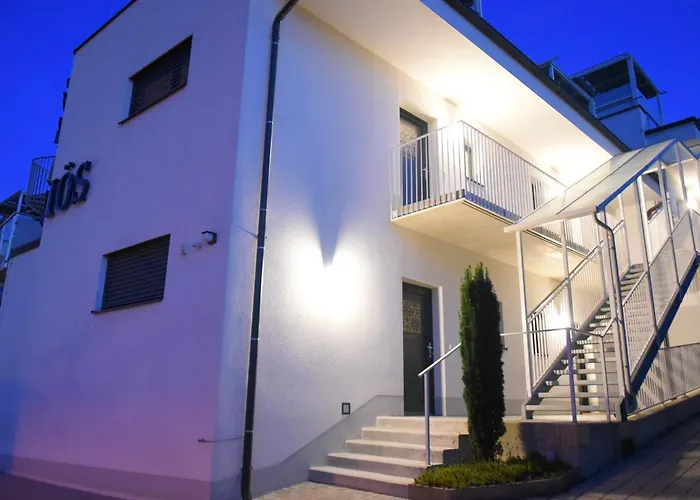 Stadtnest - Dachterrassenappartement غراتس